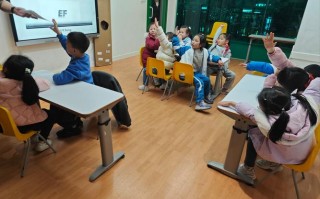 少儿英语试讲视频，家长如何选？