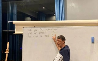 如何成为英语机构培训师？