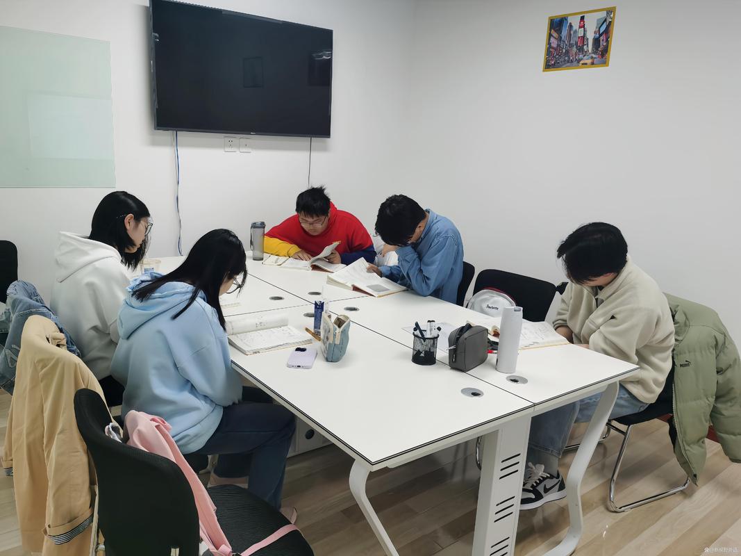 西安英语培训学校多？选哪家靠谱？-第2张图片-厚德教育培训