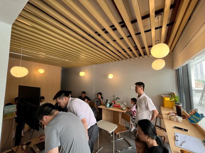 南京成人英语口语培训沙龙效果如何？-第2张图片-厚德教育培训