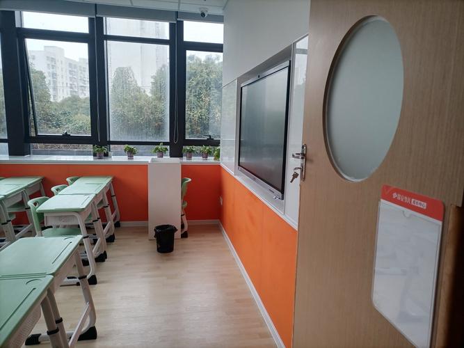 长春老年英语培训机构哪家好？-第1张图片-厚德教育培训