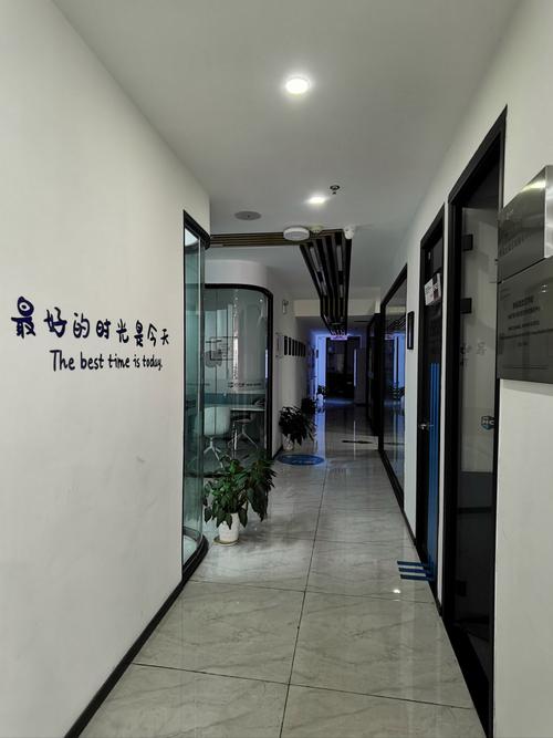 广州有雅思英语培训学校-第2张图片-厚德教育培训