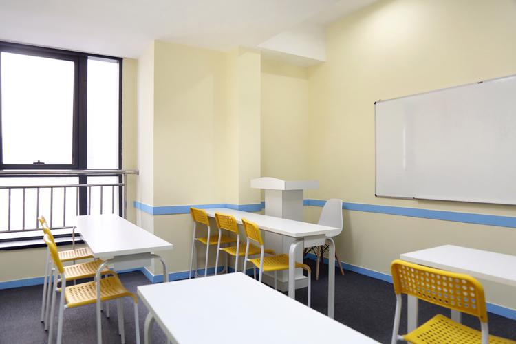 南京少儿英语培训机构哪家好?-第3张图片-厚德教育培训 南京少儿英语培训机构哪家好?-第3张图片-厚德教育培训