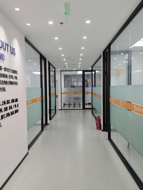 厦门SAT英语培训学校哪家好?-第1张图片-厚德教育培训 厦门SAT英语培训学校哪家好?-第1张图片-厚德教育培训