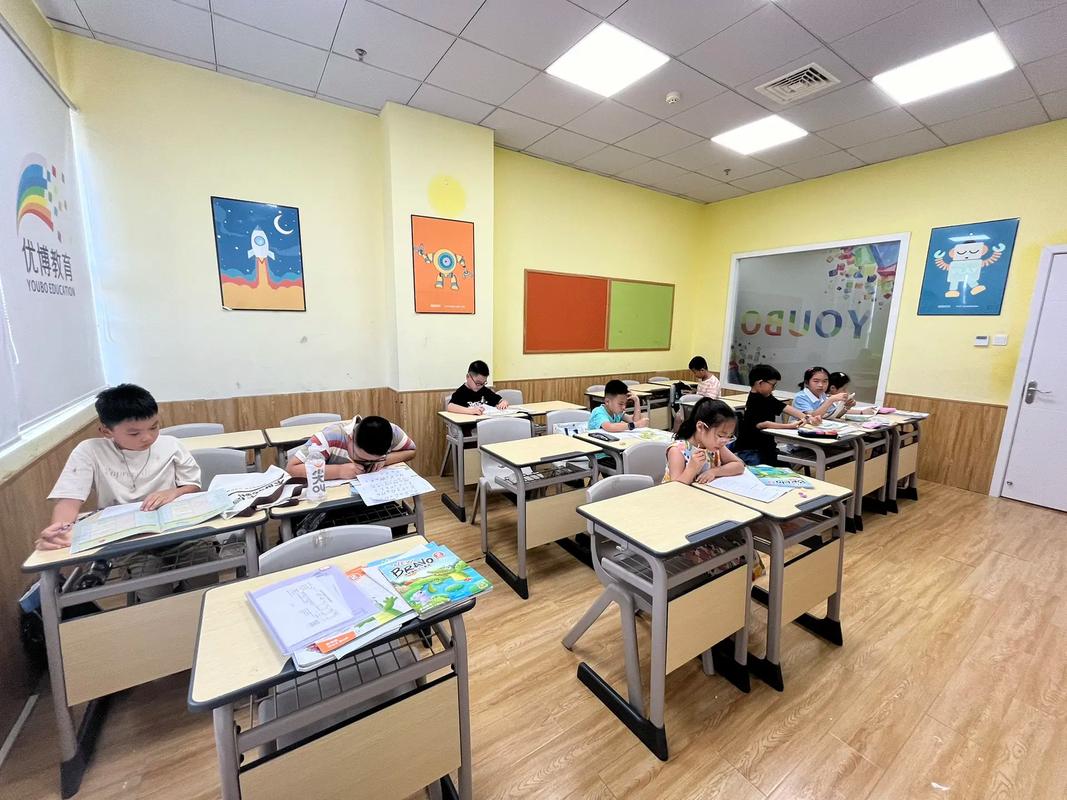 厦门小学英语培训哪家好？-第3张图片-厚德教育培训