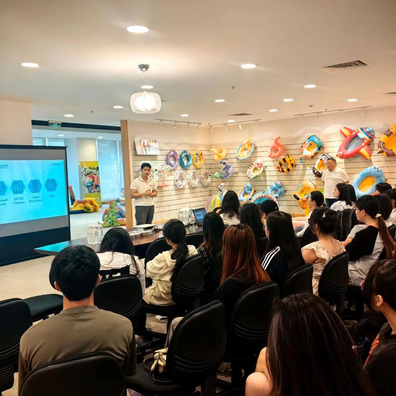 厦门商务英语培训哪家好？-第1张图片-厚德教育培训