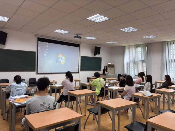 雅思培训班怎么选？-第1张图片-厚德教育培训