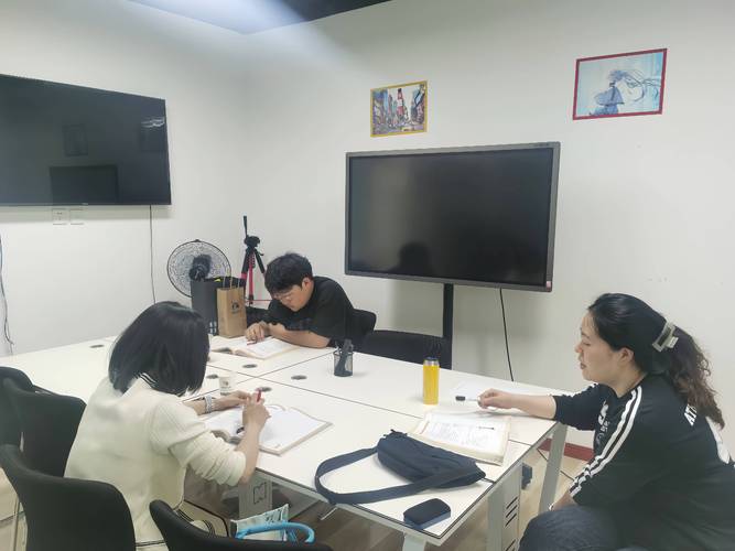 西安英语口语培训哪家更靠谱?-第3张图片-厚德教育培训 西安英语口语培训哪家更靠谱?-第3张图片-厚德教育培训