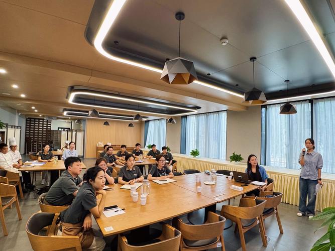 济南谈判商务英语培训哪家强？-第1张图片-厚德教育培训