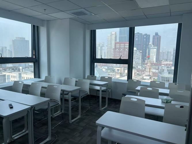 广州英语脱产培训班该怎么选？-第3张图片-厚德教育培训