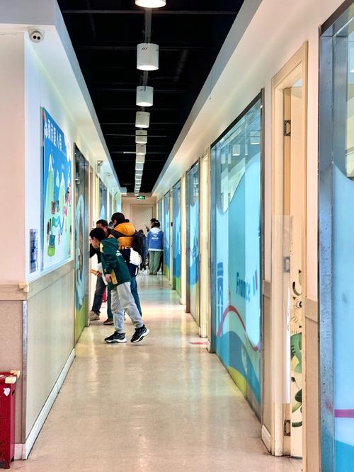 成都专业英语培训学校哪家好？-第1张图片-厚德教育培训