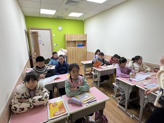 秦皇岛便宜英语培训班哪家好？-第1张图片-厚德教育培训