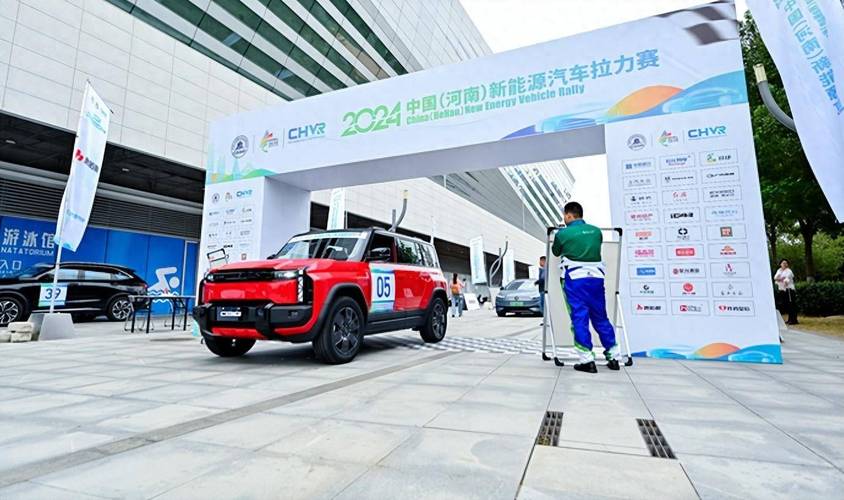 河南单招新能源汽车学啥好就业吗?-第1张图片-厚德教育培训 河南单招新能源汽车学啥好就业吗?-第1张图片-厚德教育培训