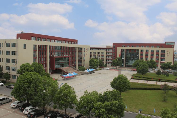 合肥体育单招培训学校-第1张图片-厚德教育培训