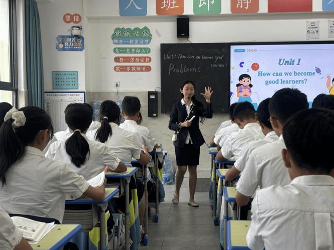 英语培训机构教师风采-第1张图片-厚德教育培训